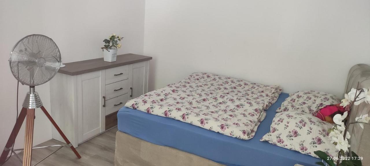 Apartament Apartman Karlowe Wary Zewnętrze zdjęcie